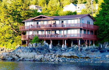 Water Front Suite Shoreline